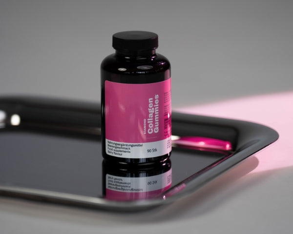 Kollagen Gummies als Nahrungsergänzungsmittel in schwarzer Dose zur Unterstützung von Haut Haaren und Nägeln